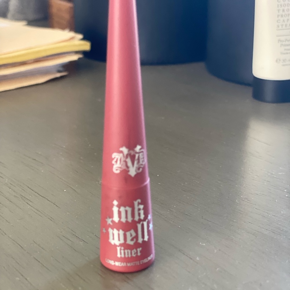 KVD INK LINER